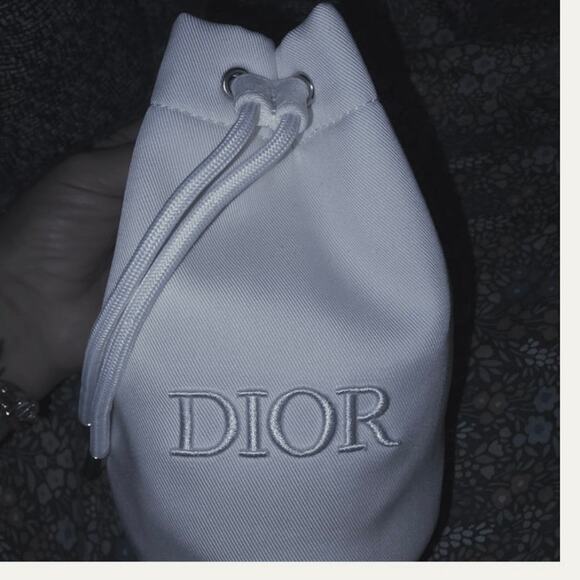 Dior Beauty Drawstring Cosmetic Pouch / Mini Bag Women’s EUC - Picture 2 of 5